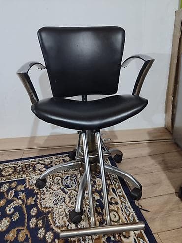 Тумбалар: Парикмахерское кресло на колесах - Профессиональное кресло для — 2