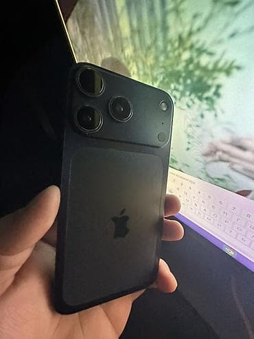 IPhone (модель с двойной основной камерой), память 128 ГБ, цвет черный
