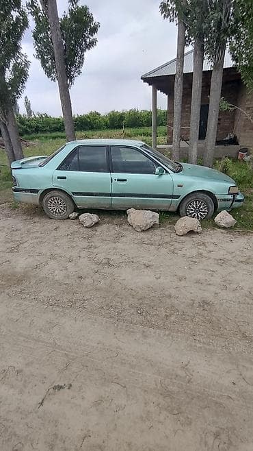 Унаа: Mazda 323: 1989 г., Седан — 2