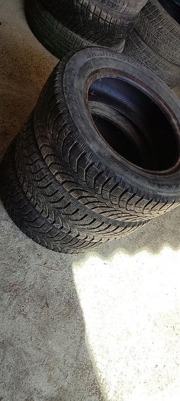 зимняя резина на 14: Шины 175 / 65 / R 14, Зимняя шипованная, Комплект, Легковые, Япония, Bridgestone — 1