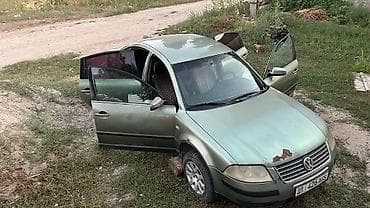Volkswagen Passat: 2003 г., 2 л, Механика, Бензин, Седан — 1