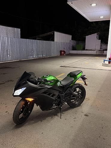 Мотоциклы: Мотоцикл очень хороший состояние Kawasaki 400 куб водинной охлаждения — 2