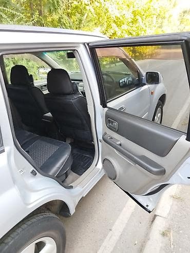 Nissan X-Trail: 2003 г., 2 л, Автомат, Бензин — 7