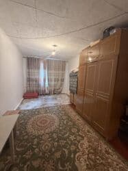 продаю квартиру тоголок молдо фрунзе: 1 бөлмө, 15 кв. м, Жатакана жана мейманкана түрүндө, 1 кабат, Косметикалык ремонт — 1