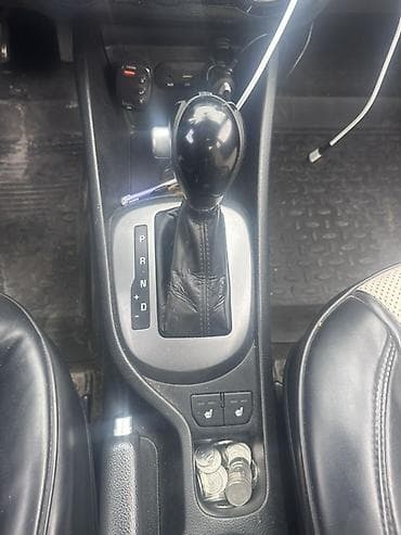 kia stringer: Kia Rio: 2017 г., Седан — 8