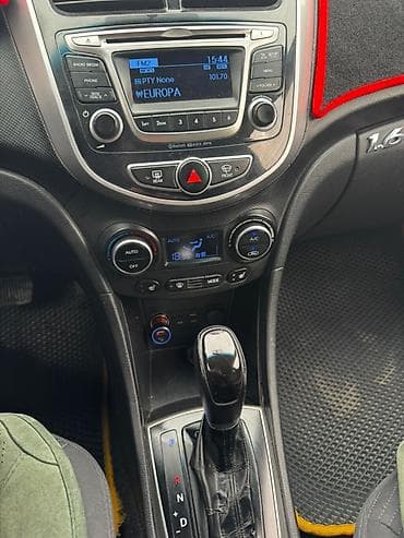 changan deepal: Hyundai Solaris: 2015 г., 1.6 л, Автомат, Бензин, Седан — 6
