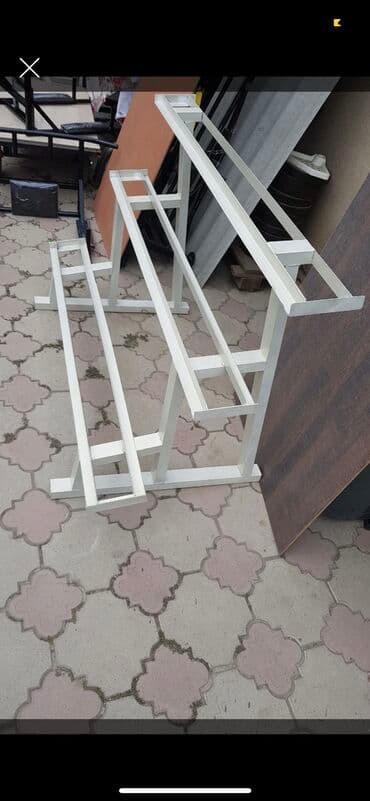 настольные теннисные ракетки: Стойка для гантелей Новые В отличном — 1