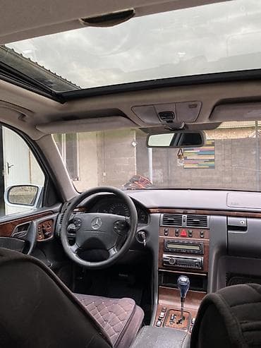 мотор нива шевроле: Mercedes-Benz E-Class: 2001 г., 3.2 л, Автомат, Бензин, Седан — 5