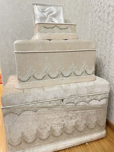 декор прикроватной тумбочки: Сундук, Для приданого невесты, Другой тип, цвет - Бежевый — 2