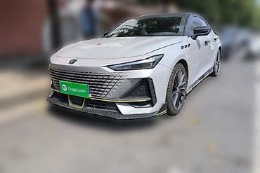 Транспорт: Changan Uni-V: 2022 г., 1.5 л, Автомат, Бензин, Лифтбек — 1