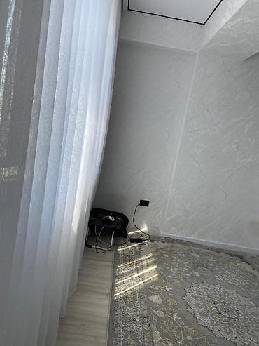 Батирди ижарага алам: 1-комнатная квартира в современном доме. Планировка и помещения: - — 6