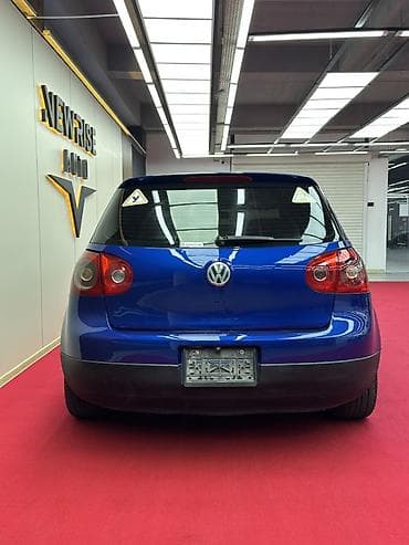 Volkswagen Golf V: 2004 г., 2 л, Типтроник, Бензин, Хэтчбэк — 3