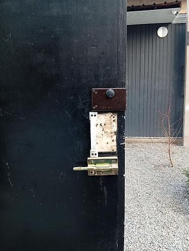 стол стул: Продаю фудтрак в идеальном состоянии с техпаспортом. Ремонт новый — 3