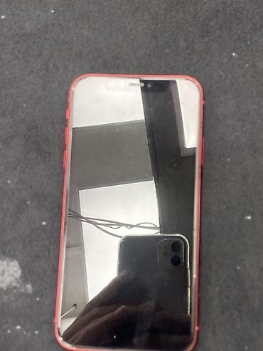 афон 11: IPhone 11, Красный, 84 % — 2