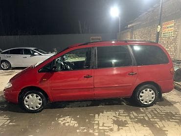 минвены: Volkswagen Sharan: 1996 г., Минивэн — 4