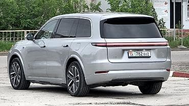 полики l9: Lixiang L9: 2023 г., 1.5 л, Гибрид, Кроссовер — 5