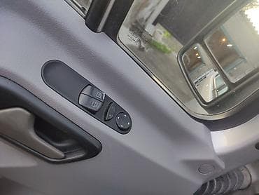 кабина актрос: Легкий грузовик, Mercedes-Benz, Стандарт — 7