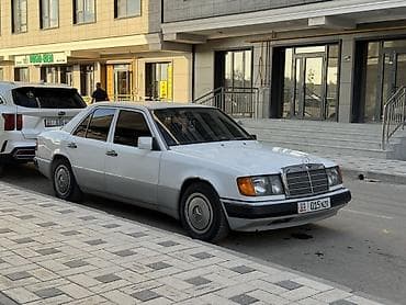 Продажа авто: Mercedes-Benz W124: 1991 г., Механика, Бензин, Седан — 1
