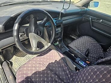 первый линия: Audi 100: 1991 г., 2.6 л, Ручные, Бензин, Седан — 4