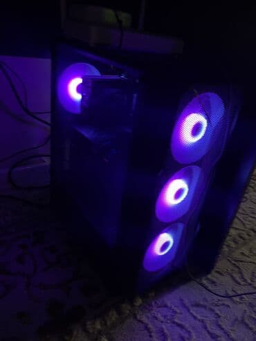 Аудиотехника: Компьютер, ядер - 4, ОЗУ 16 ГБ, Для несложных задач, Б/у, Intel Xeon, AMD Radeon RX 580, HDD + SSD — 2