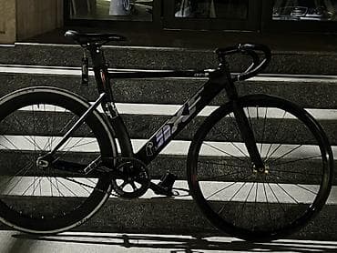 велосипеды спортивные: Шоссейный велосипед, Рама M (156 - 178 см), Б/у — 1