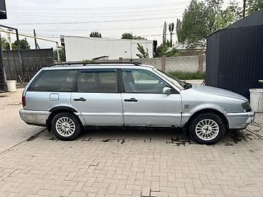 Volkswagen Passat Variant: 1996 г., 1.8 л, Механика, Бензин, Универсал