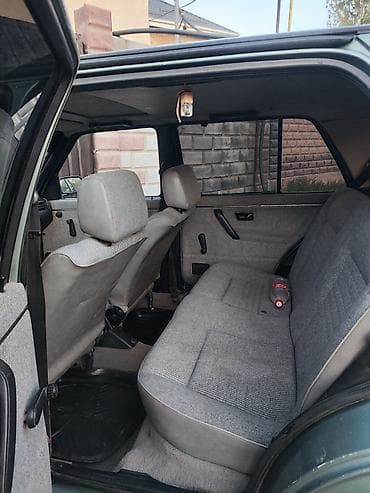 коробка гольф2: Volkswagen Golf: 1989 г., 1.8 л, Ручные, Хэтчбэк — 7