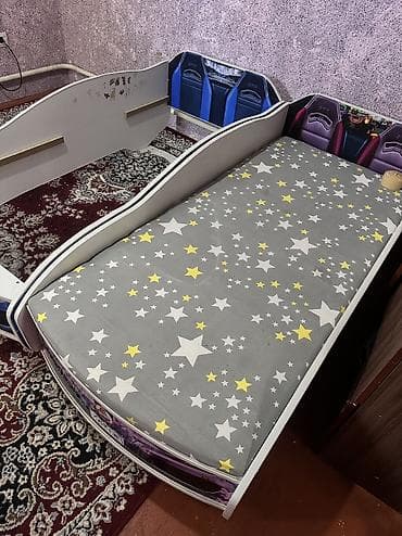 спальний бу: Детский кровать 🛏️ сатылат срочно ‼️ 1ай эле колдонулган балдар жатпай — 5