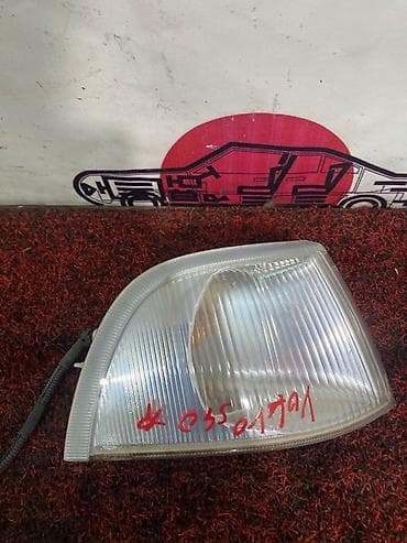 volvo daf: Поворотник VOLVO s40 перед. прав. (б/у) — 1