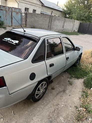 Daewoo Nexia: 2011 г., 1.5 л, Механика, Бензин, Седан — 4