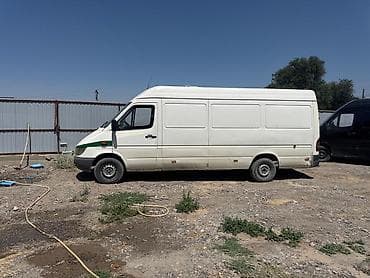 маши: Mercedes-Benz Спринтер: 2004 г., 2.2 л, Механика, Дизель, Фургон — 4