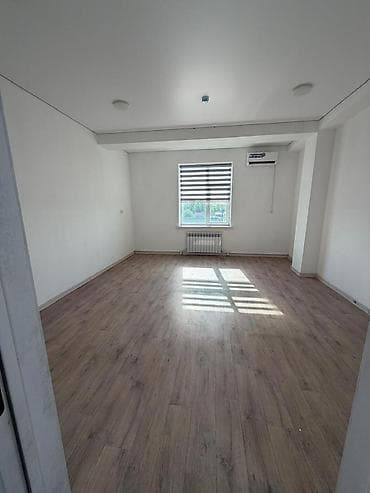 Кыймылсыз мүлк: Кеңселерди ижаралоо, 200 м², Административдик имаратта, 1-катар, Өзүнчө санитардык түйүнү менен, Коопсуздук системасы менен — 9