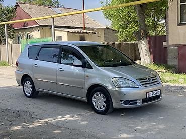 rs 7: Toyota Ipsum: 2002 г., 2.4 л, Автомат, Бензин, Минивэн — 3