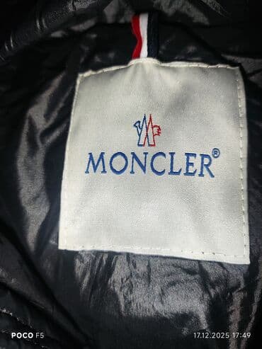 срочно в связи с переездом: Пуховик Moncler (черный) Размер 50, 48 M - L - Утеплитель — пух/перо — 4
