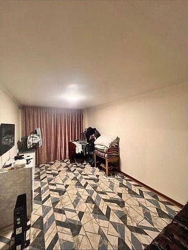 сниму квартиру 8 мкр: 1 комната, 31 м², 104 серия, 1 этаж, Косметический ремонт — 2