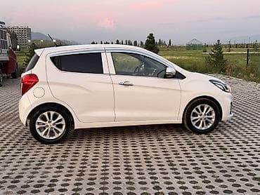 e53 x5: Chevrolet Spark: 2019 г., 1 л, Автомат, Бензин, Хэтчбэк — 7