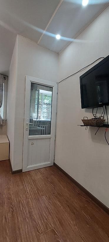 продаю квартир: 1 комната, 30 м², Вечерка Хрущевка, 1 этаж — 7