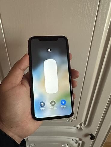 xbox 360 250: IPhone Xr, Б/у, 64 ГБ, Красный, 75 % — 2