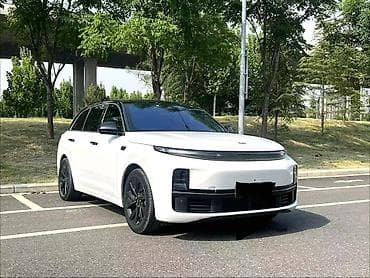 Lixiang: Lixiang L7: 2023 г., 1.5 л, Автомат — 1