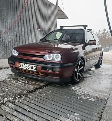 фолсфаген грузовой: Volkswagen Golf: 1992 г., 1.8 л, Механика, Бензин, Купе — 1