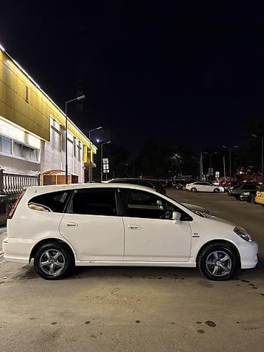 фильдер: Honda Stream: 2005 г., 1.7 л, Автомат, Бензин, Вэн/Минивэн — 4