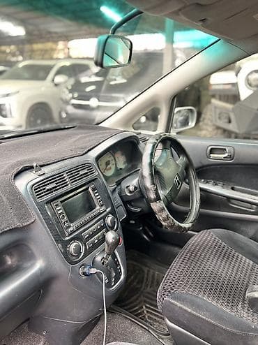 porter 1: Honda Stream: 2001 г., 1.7 л, Автомат, Газ, Минивэн — 8