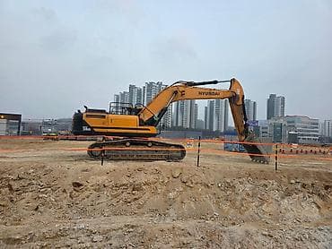 навесной экскватор: Экскаватор, Hyundai, 2018 г., Гусеничный — 2