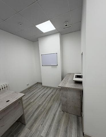некая: Аренда офисов, 300 м², В жилом комплексе, С отдельной кухней, С оборудованием, С отдельным входом — 8
