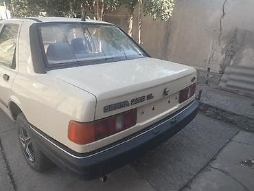 дизельное авто: Ford Sierra: 1989 г., Механика, Дизель, Седан — 1