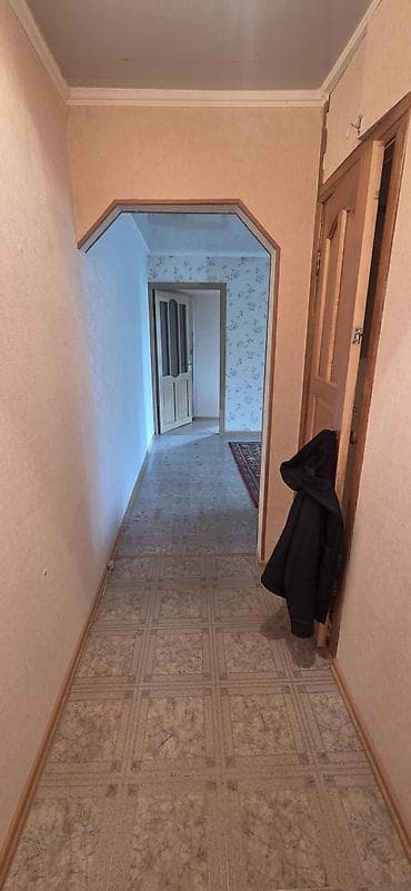 квартиры 9мкр: 2 комнаты, 44 м², 104 серия, 4 этаж, Старый ремонт — 10