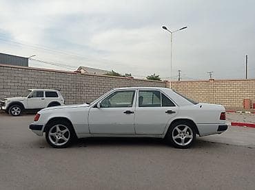 мерс 124 парок: Mercedes-Benz W124: 1991 г., Автомат, Седан — 6