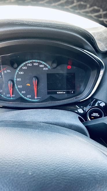 mini cuper: Chevrolet Spark: 2016 г., Автомат, Хэтчбэк — 4