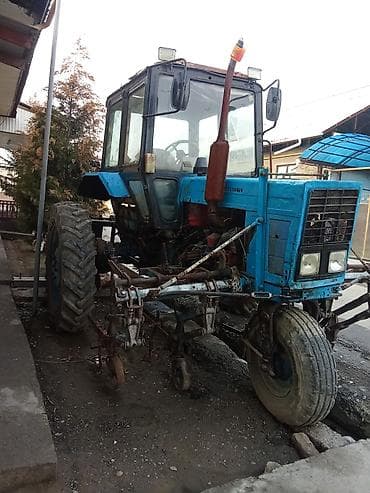 прицеп для трактора купить: Трактор колесный с кабиной и навесным оборудованием Описание: - — 1