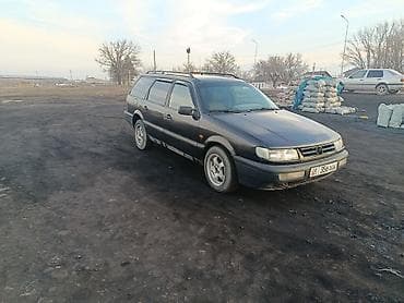 Volkswagen Passat: 1994 г., 1.8 л, Механика, Бензин, Универсал